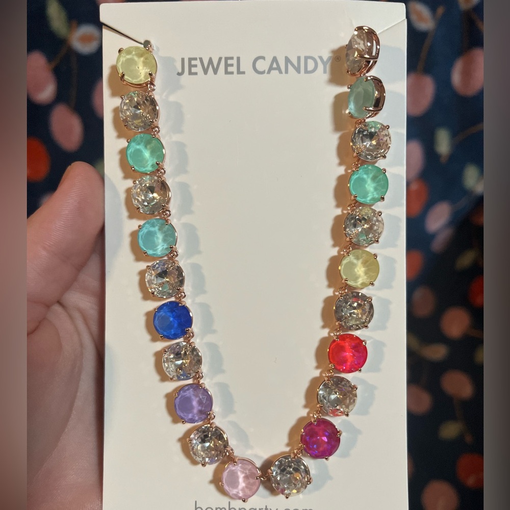 Bomb party jewel candy